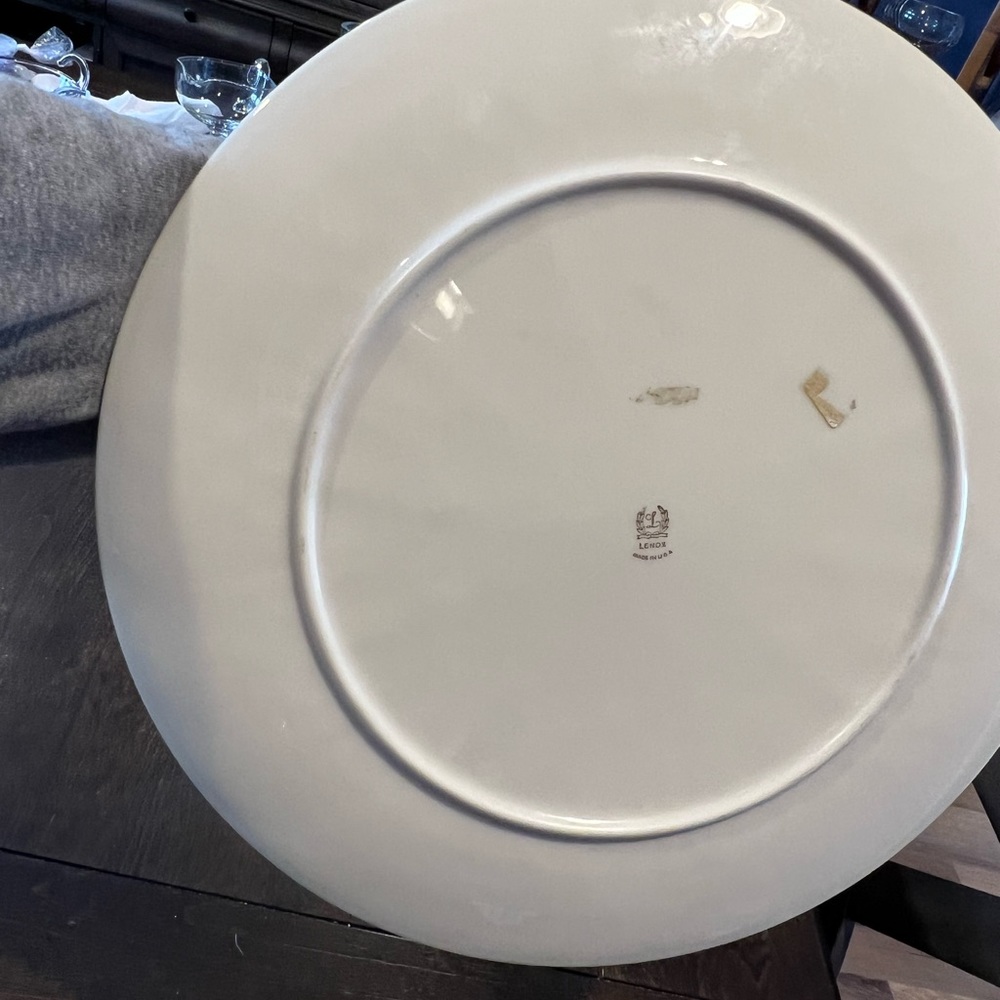 China serving dish